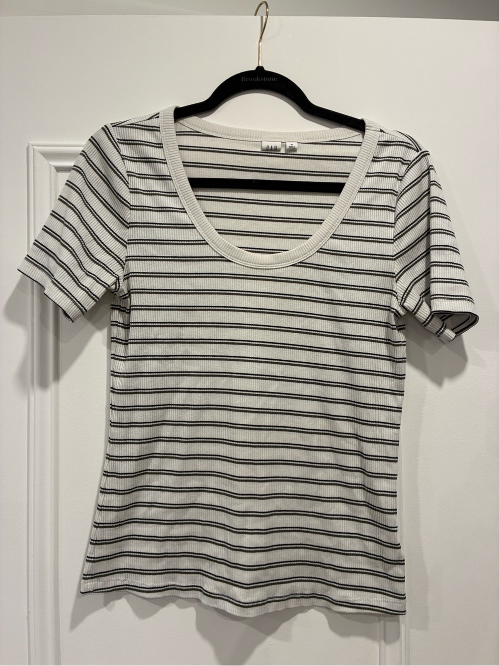 Gap Striped Scoop Neck Women’s Top - White, Green & Black